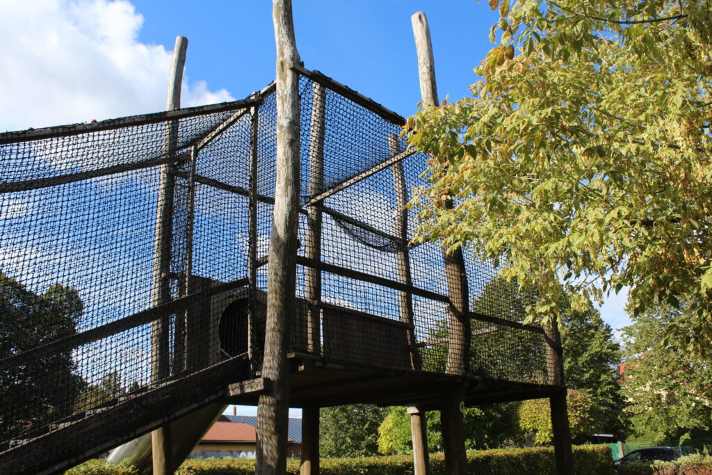 Hobby Park i Petr Bezruc Garden w Bohuminie z psem – zdjęcie 13